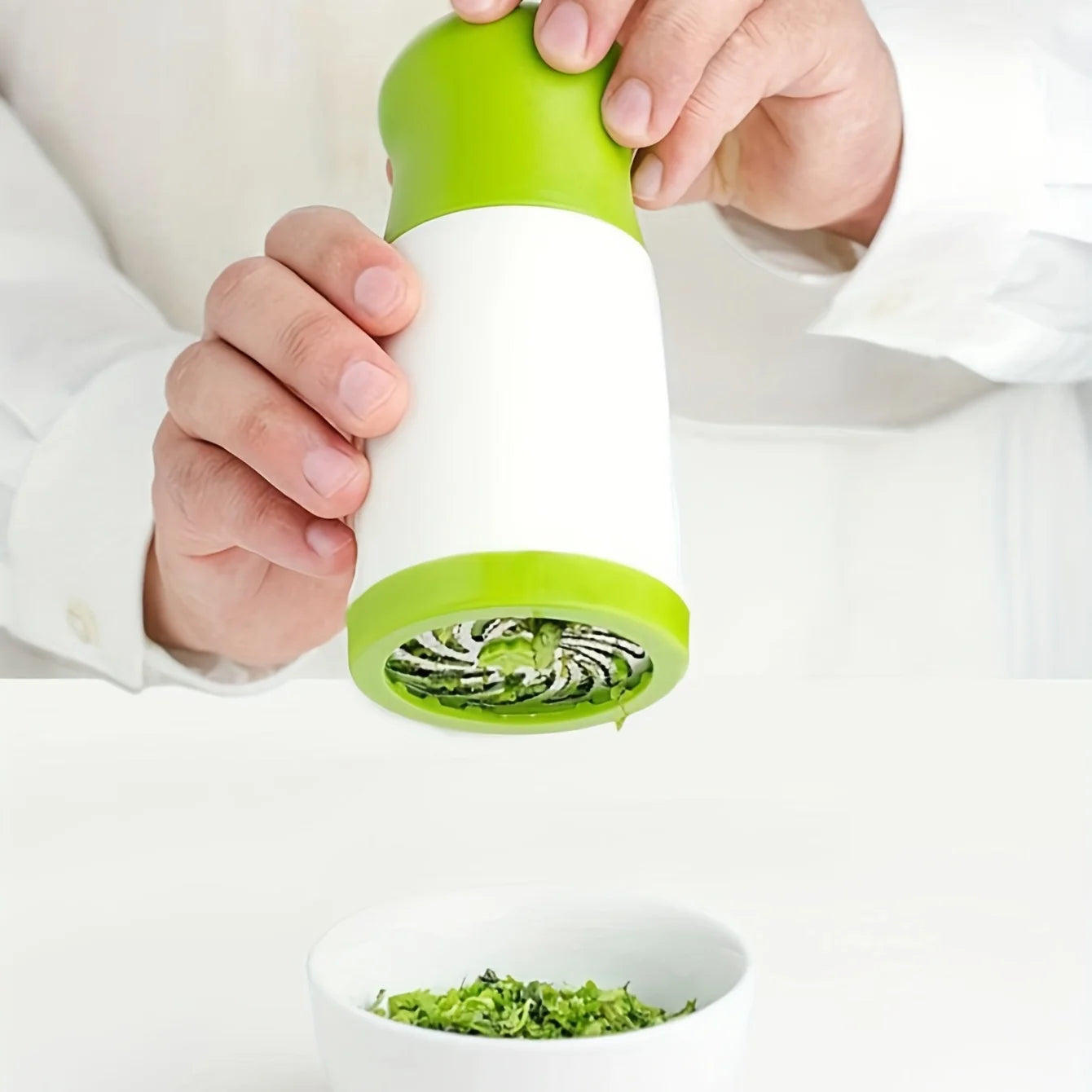 Manual Herb & Spice Grinder